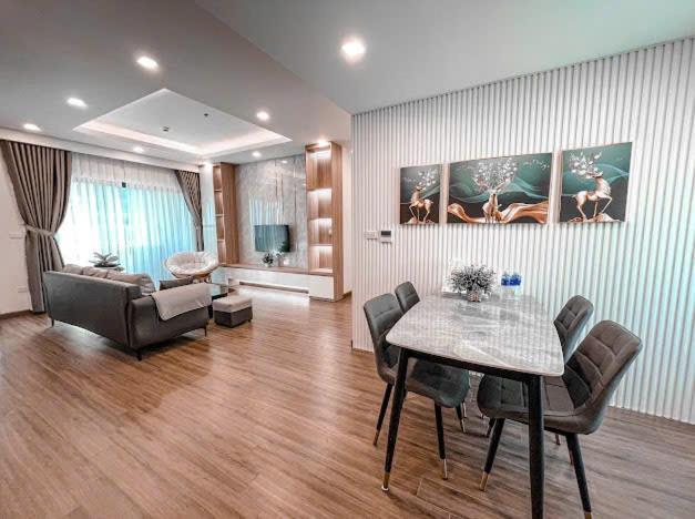 St Apartment - Flc Seatower กวีเญิน ภายนอก รูปภาพ